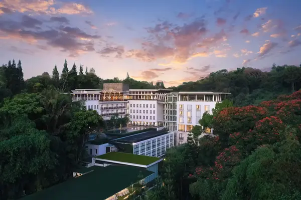 hotel padma image